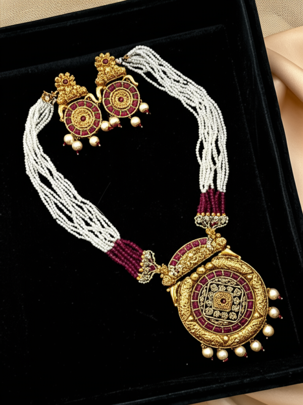 7. Queen's necklace set  OK - Image 5